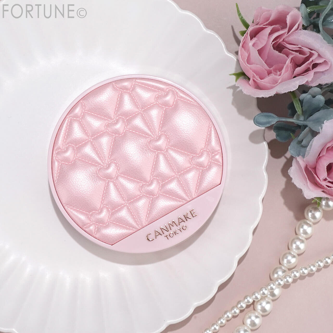 CANMAKE（キャンメイク）　『マシュマロフィニッシュパウダー 〜Abloom〜』