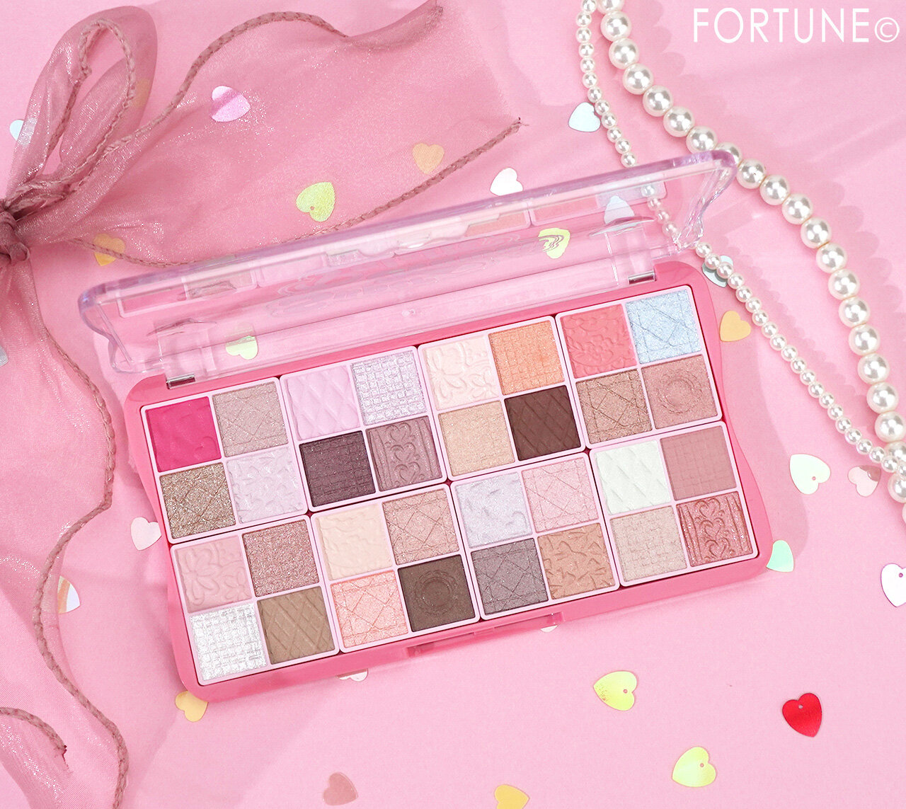 CANMAKE（キャンメイク）　　『スーパーかわいい！パレット』　　40th