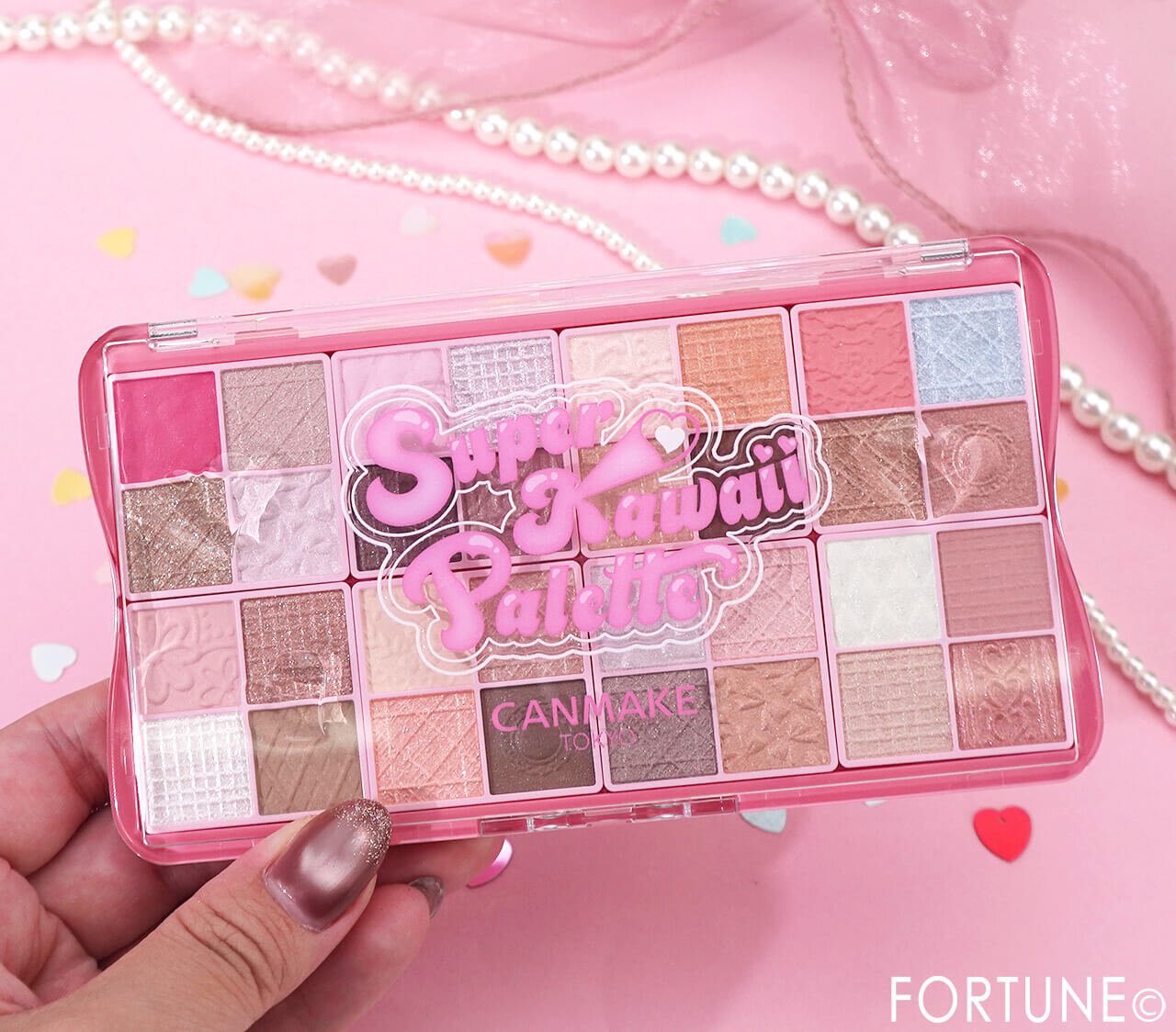 CANMAKE（キャンメイク）　2025年冬新作コスメ　『スーパーかわいい！パレット』　