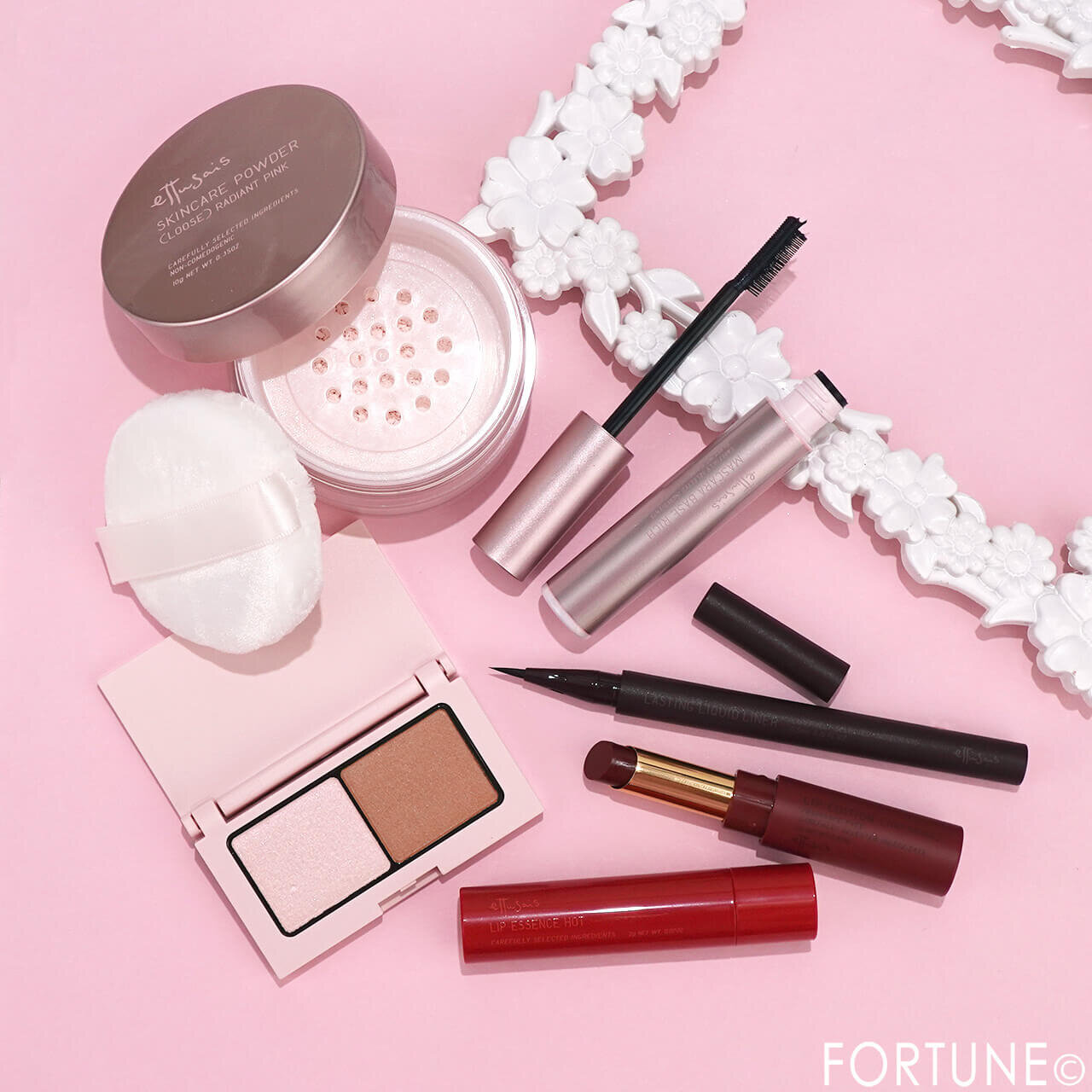 ettusais（エテュセ）　2025年冬新作コスメ　『エテュセ　マスカラベース　リッチ　ＬＥ』『エテュセ　スキンケアパウダー　（ルース）　ラディアントピンク』『エテュセ　リップエッセンス　ホット』『エテュセ　アイエディション　（カラーパレット）　ａ』『エテュセ　ラスティング　リキッドライナー　ａ』『エテュセ　リップエディション（ティントルージュ）』