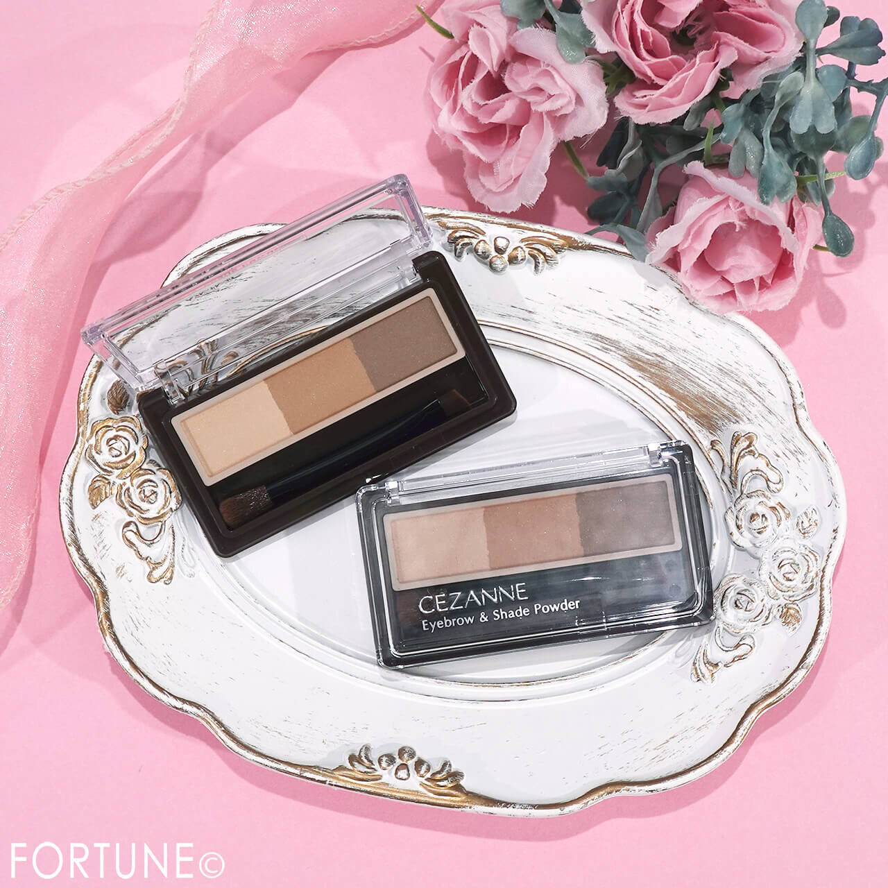 CEZANNE（セザンヌ）　　『セザンヌ　アイブロウ＆シェードパウダー』　
