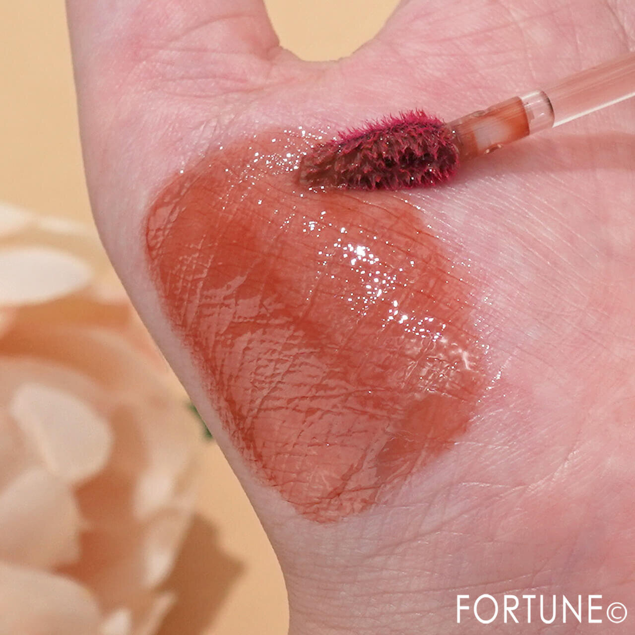 イエベ秋　おすすめリップ　GENTY（ジェンティー）　モチュルンリップティント（006m ラテコール）