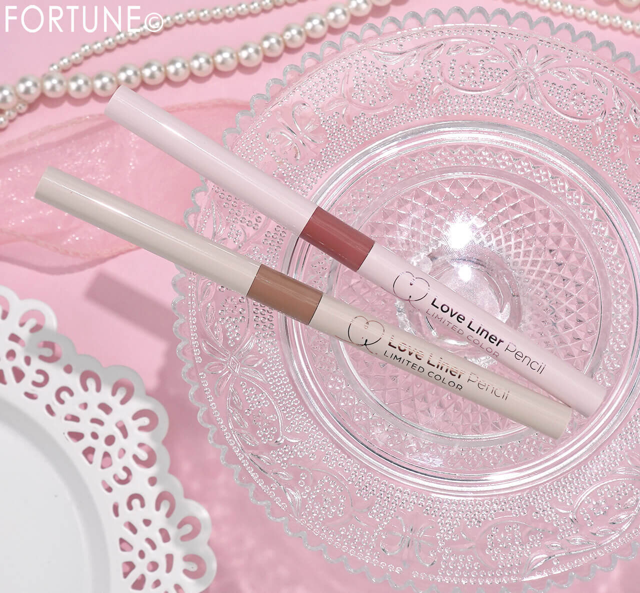 ラブ・ライナー　クリームフィットペンシルR　極細楕円芯　限定色