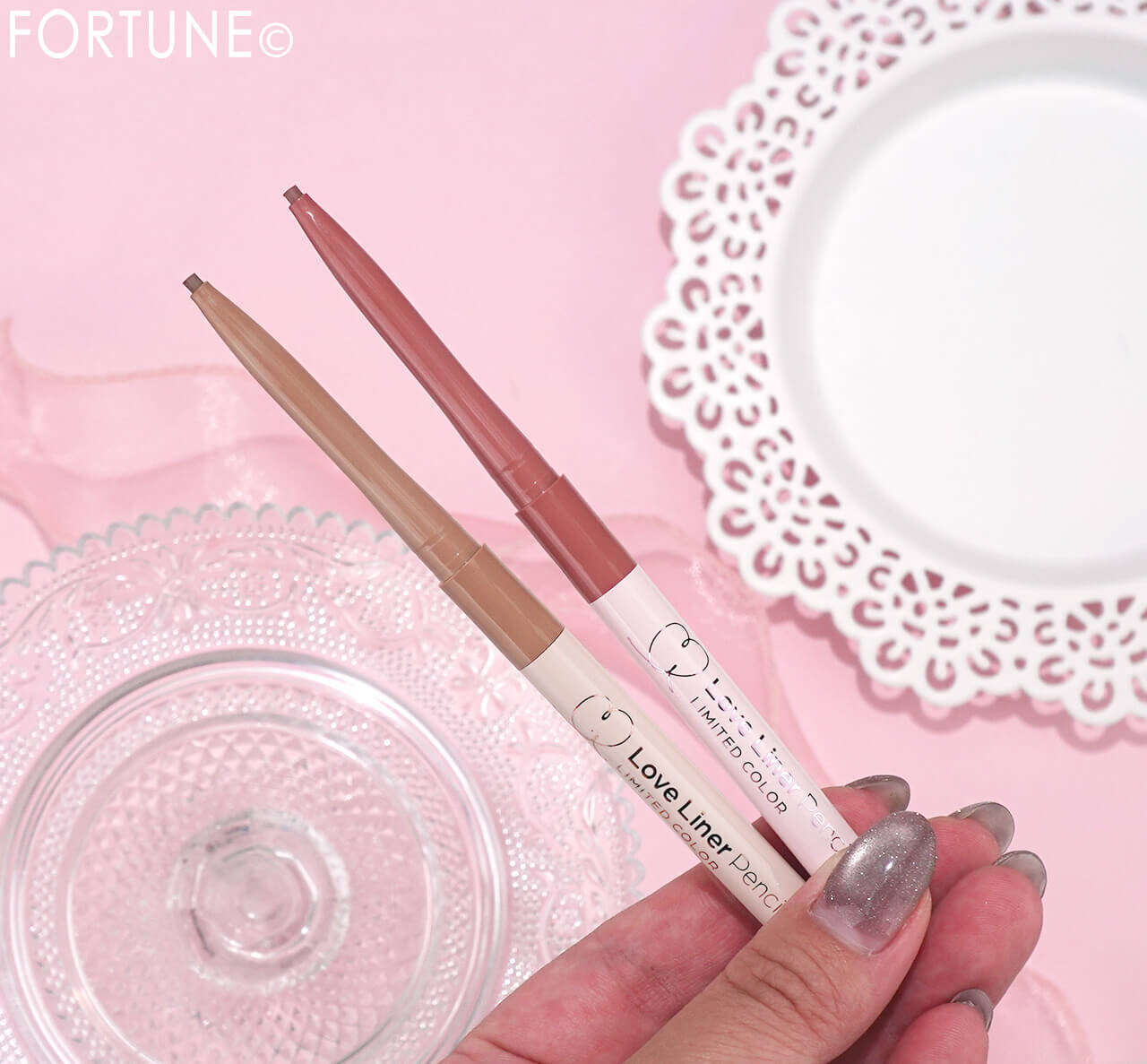 ラブ・ライナー　クリームフィットペンシルR　極細楕円芯　限定色
