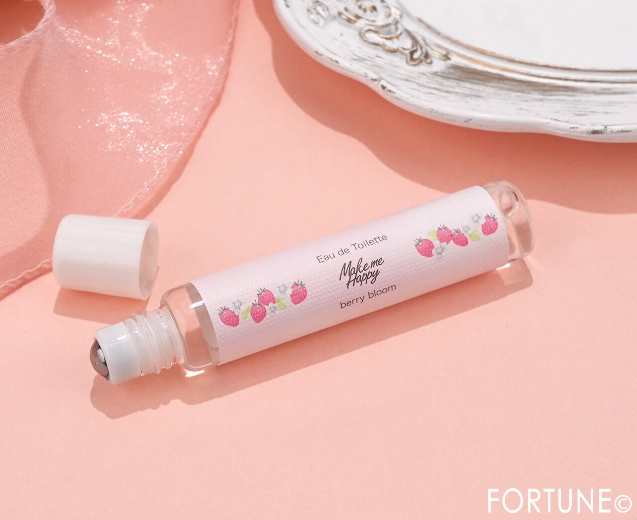 CANMAKE（キャンメイク）　『メイクミーハッピー オードトワレ』　ベリーブルーム