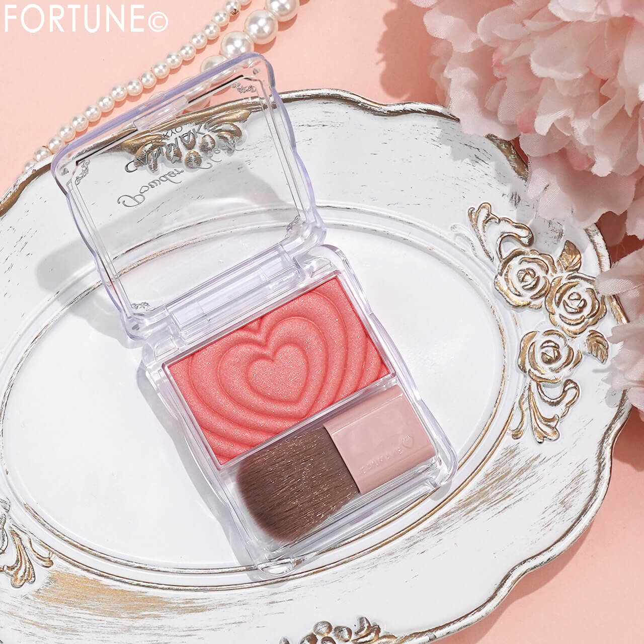 CANMAKE（キャンメイク）　『パウダーチークス』　P06 ジューシーコーラル