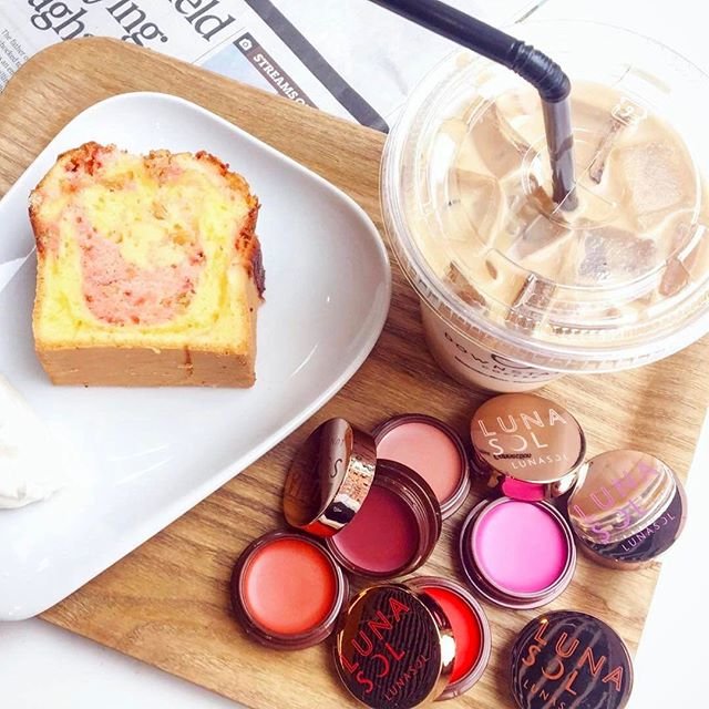 カラーグロウバウム