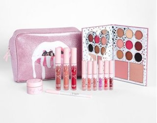 Kylie cosmetics☆BIRTHDAY COLLECTION 13点セット (503939)