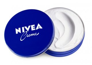 青缶ニベア (569301)