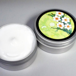 恋する珠肌はんどくりーむ 水仙 (580831)