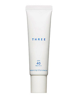 THREE バランシング UV プロテクター R (743910)