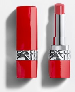 DIOR「ウルトラ ルージュ」485 ウルトラ ラスト (892920)