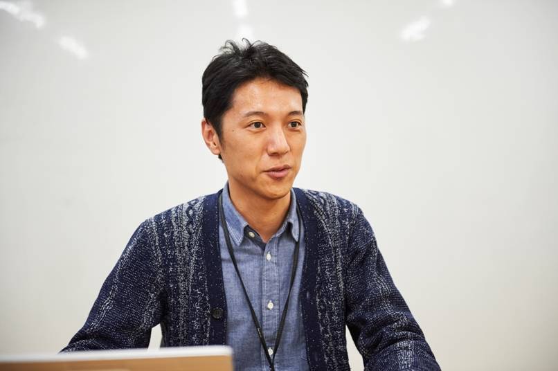 プロジェクトメインメンバーのうちの１人の真鍋馨さん