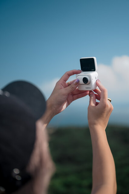 ポケットに入れて出掛けたい！進化した超小型アクションカメラ「Insta360 GO 3」レビュー