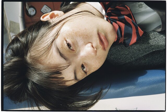 モトーラ世理奈×松岡一哲 写真展「せりなが」が東京 恵比寿で開催。1月に発売した写真集のアザーカットや、韓国で撮影した新作も発表