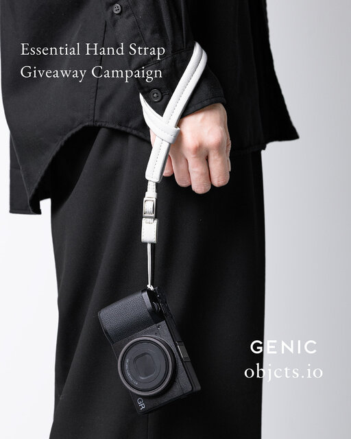 objcts.ioからコンデジを美しく持ち歩くための「エッセンシャル ハンドストラップ」発売。市川渚とのコラボレーションによる洗練されたデザイン。