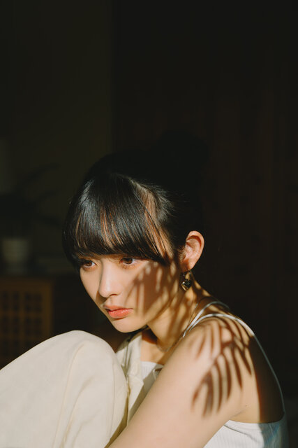 「Q.21 顔をアップで撮る際に、どんな光を選んだらいい？」澤村洋兵｜Portrait Q&A 21/45