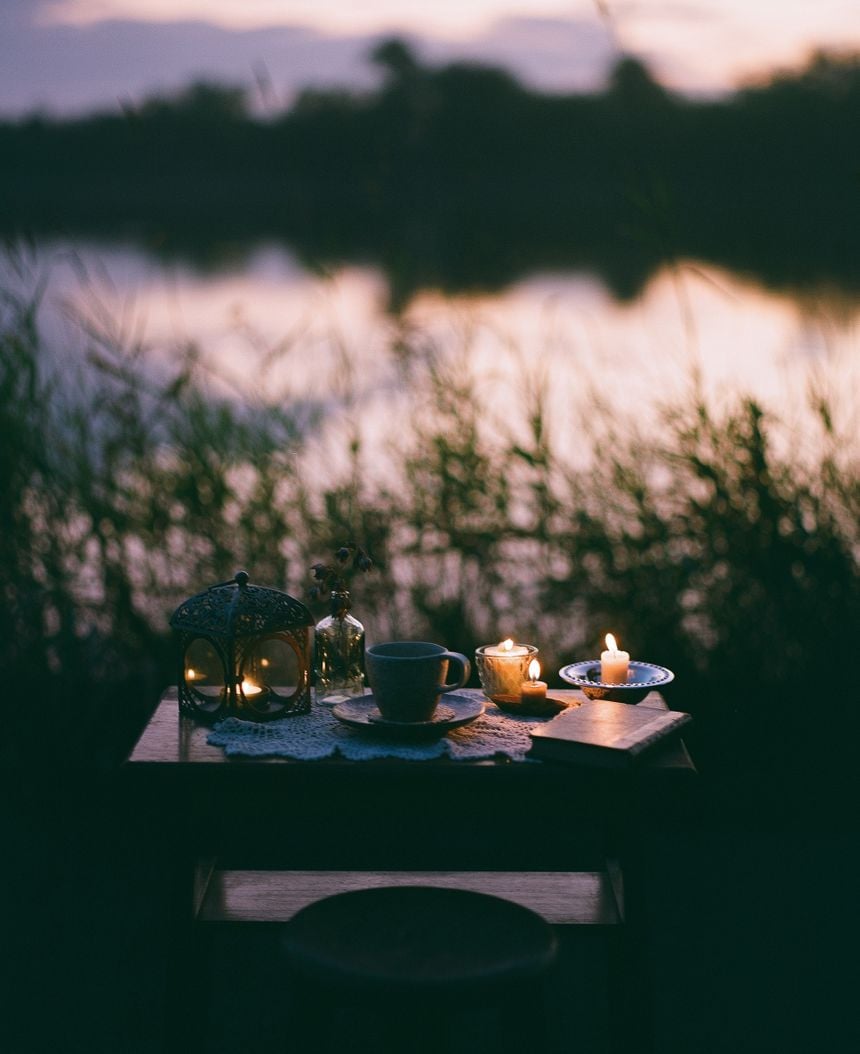 夕暮れや夜明けをブローニーフィルムで大切に撮る 文月ふみ ｜ 連載 これが私の“最旬好き”表現 写真を愛する15名のクリエイターが今ハマっていること