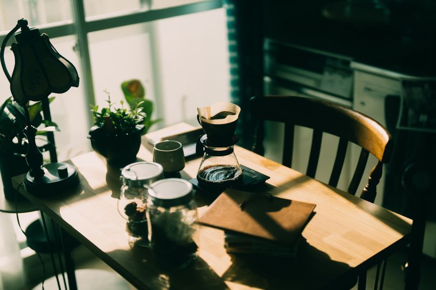 光と影を用いて日常を物語的に切り取る YU-TA ｜ 連載 これが私の“最旬好き”表現 写真を愛する15名のクリエイターが今ハマっていること