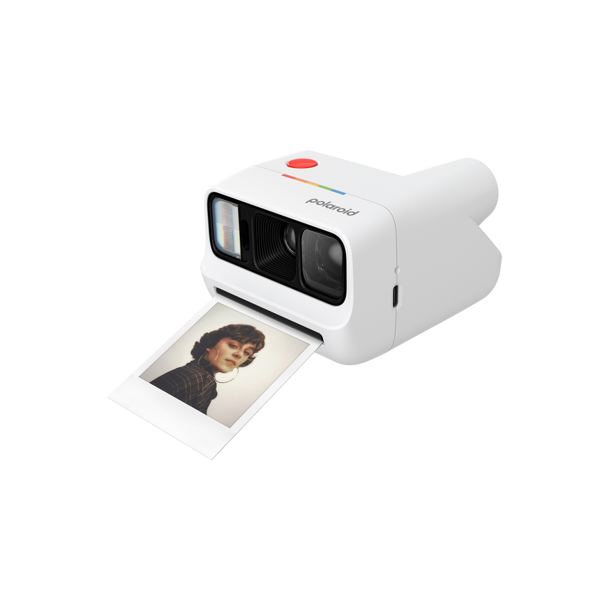 Polaroidから世界最小アナログインスタントカメラ「Polaroid Go Generation 3」が登場。⾃分の⼿で“瞬間を残す”、新しいアナログ体験