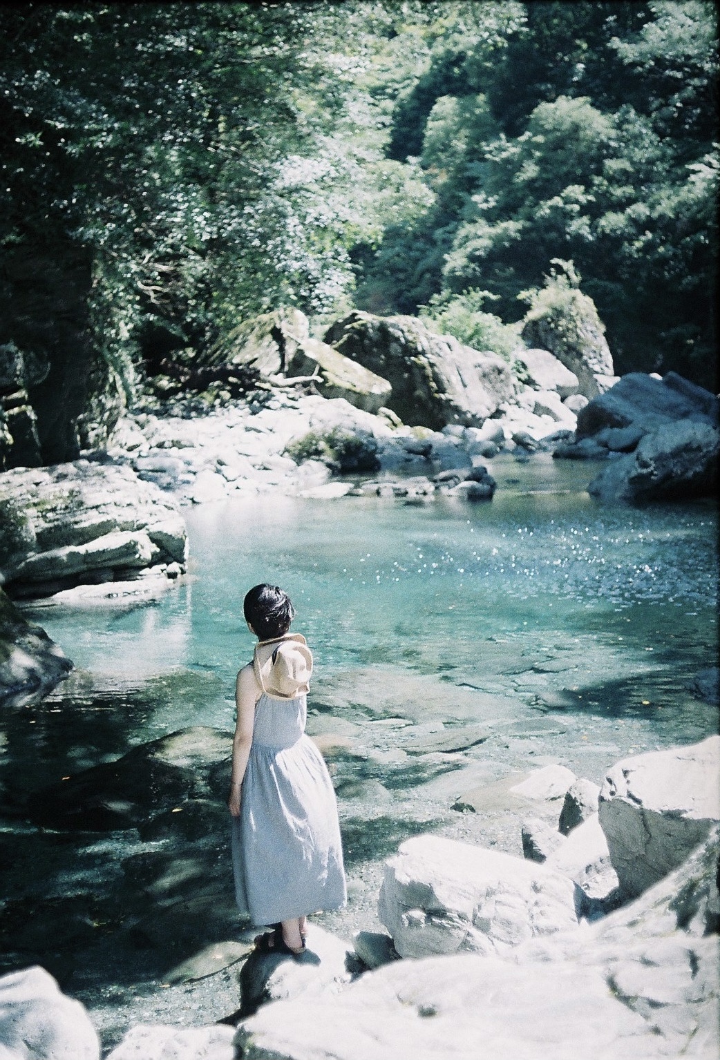 ハービー・山口が布袋寅泰を37年にわたり撮影した写真集「Glorious