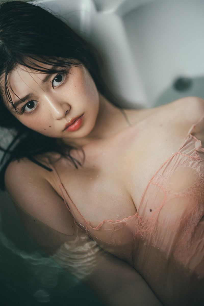 フォトグラファー 東 京祐が撮影、冴木柚葉の1st写真集『らしさの途中。』が10月15日（木）に発売。タイで魅せたかけがえのない愛おしさ