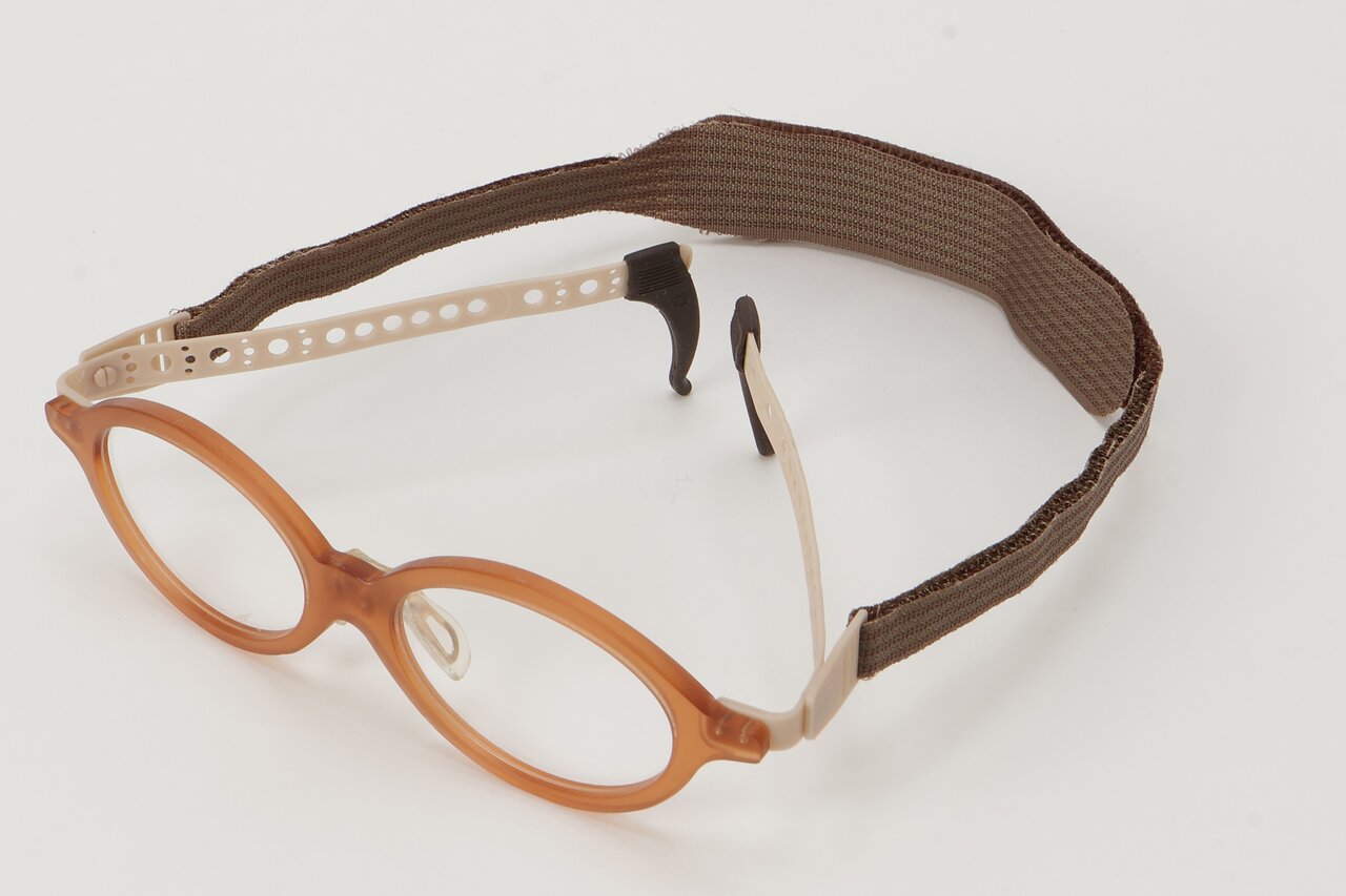 要介護者にやさしいメガネ「優眠」発売　ハセガワ・ビコー