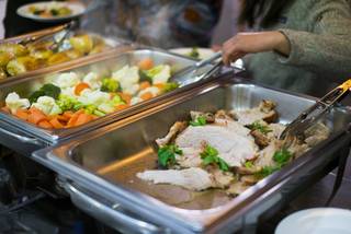 美容を気にする人におススメの中食、外食術