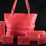 CHROME HEARTS│カラーレザーコレクション発売