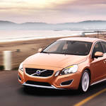 VOLVO S60|安全性、デザインともに新世代へ