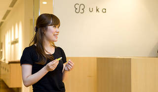 uka｜uka×オウプナーズ特別企画｜「渡邉季穂の秘蔵っ子」 uka ネイリスト 富山由美さん