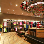 ランニング特集|国内最大の直営店 『NIKE 原宿』