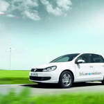 Volkswagen GOLF blue e-motion|フォルクスワーゲン ゴルフ ブルー e モーション LAモーターショーにて公開
