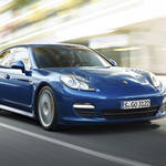 PORSCHE Panamera S hybrid|ポルシェ パナメーラS ハイブリッド クラス最小のCO2排出量を記録