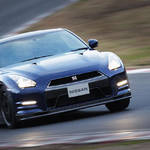 NISSAN GT-R 2012 Model Review
