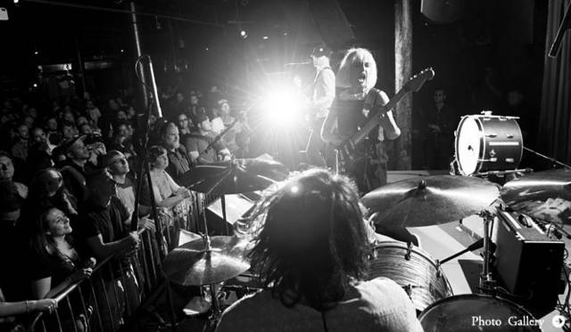 Clarks|英国での「The Joy formidable」シークレットライブ レポーター募集