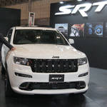 クライスラー300とジープ グランドチェロキーとともにSRT上陸|SRT