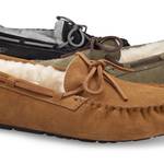 UGG® Australia|あたたかなメンズの新作モカシン「オルセン」登場