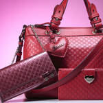 GUCCI|ロマンティックな季節を彩る新作バッグ&ウォレット