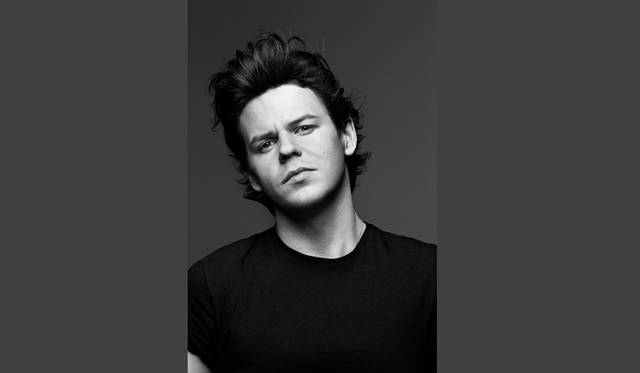 Christopher Kane|PPRグループがクリストファー・ケインの株式51%を取得