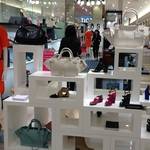 CoSTUME NATIONAL|新作シューズのポップアップストアを阪急うめだ本店で開催中