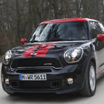 MINI JCW ペースマンに試乗|Mini