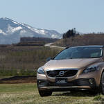 ボルボ V40 クロスカントリー日本発売|Volvo
