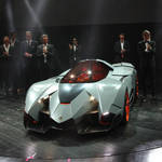 ランボルギーニのコンセプトカー、エゴイスタ発表|Lamborghini