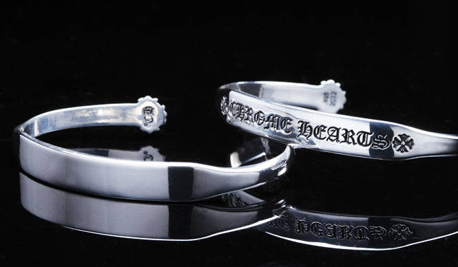 CHROME HEARTS|名前やメッセージを刻印できる新作フラットバングル
