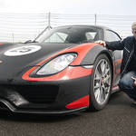 新世代スーパースポーツのベンチマーク、918スパイダー|Porsche