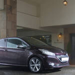 プジョー 208 XY を語る|Peugeot