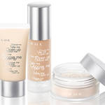 RMK|めざすはつややかに透き通る肌。スキンケアもかなえるベースアイテム