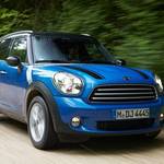 ミニ クロスオーバーとペースマンに4WDを追加|MINI