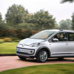 SUVルックの「クロスup!」欧州で発売|Volkswagen